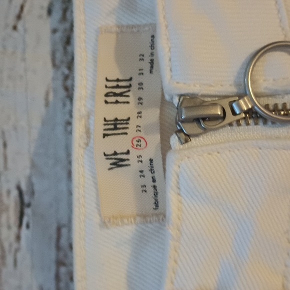 We The Free Free People White Zip Distressed Denim Mini Skirt 26 - Picture 3 of 7